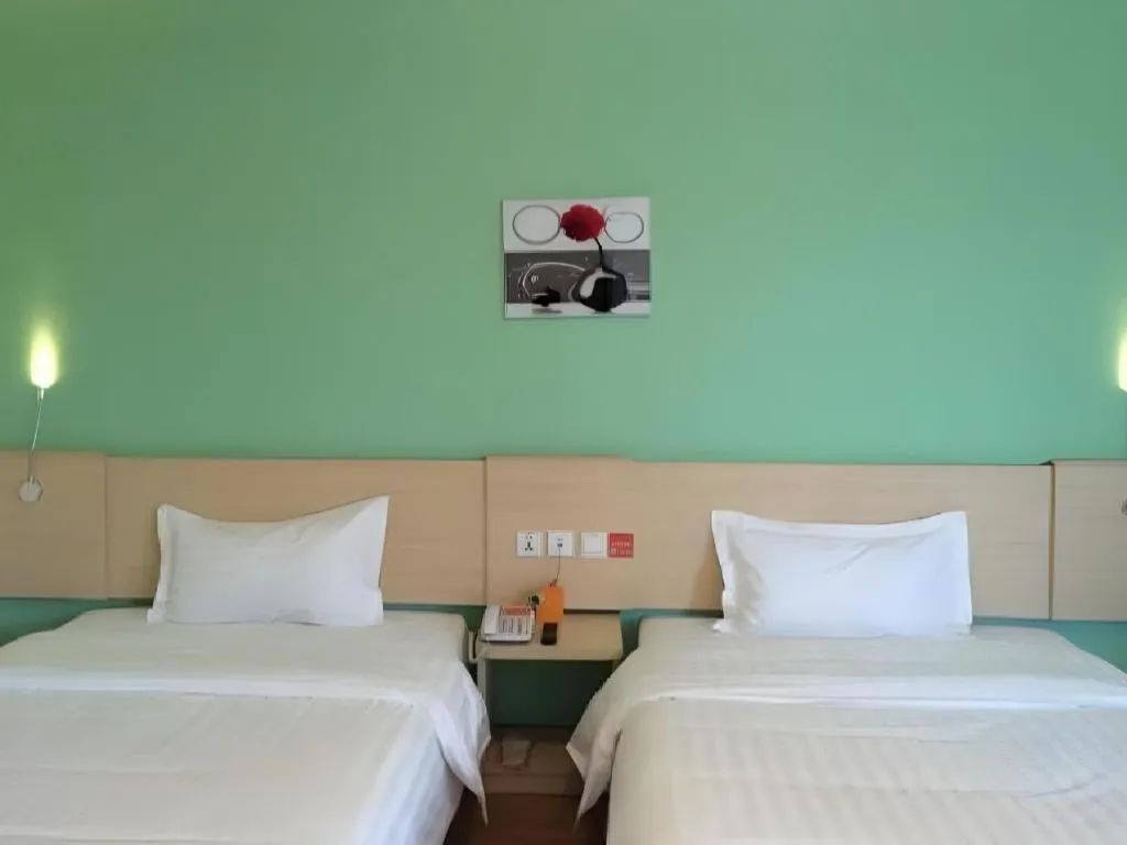 Bed in 7 Days Inn Guangrao Bus Station