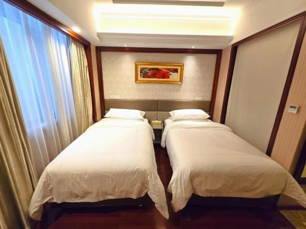 Bed in Vienna Hotel SH Wildlife Park Station