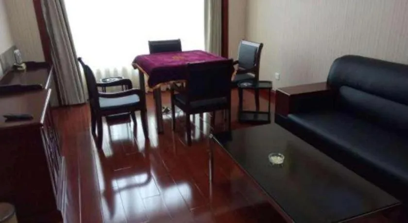 Vienna Hotel SH Wildlife Park Station