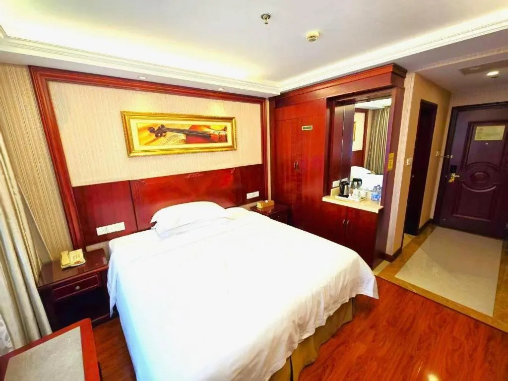 Bed in Vienna Hotel SH Wildlife Park Station