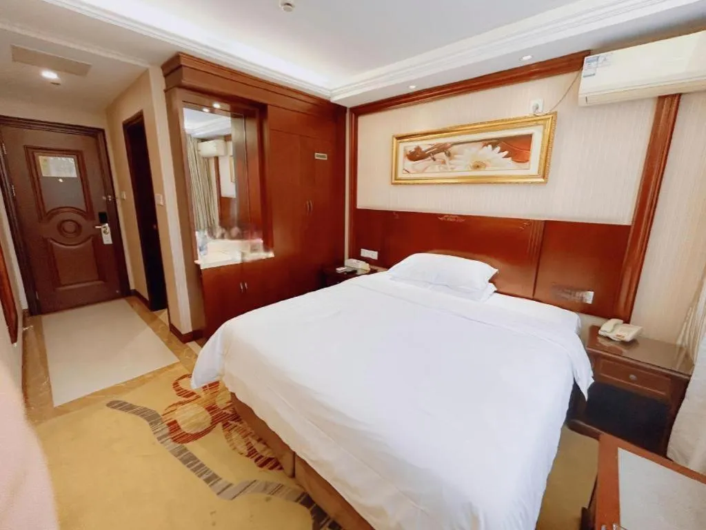 Bed in Vienna Hotel SH Wildlife Park Station