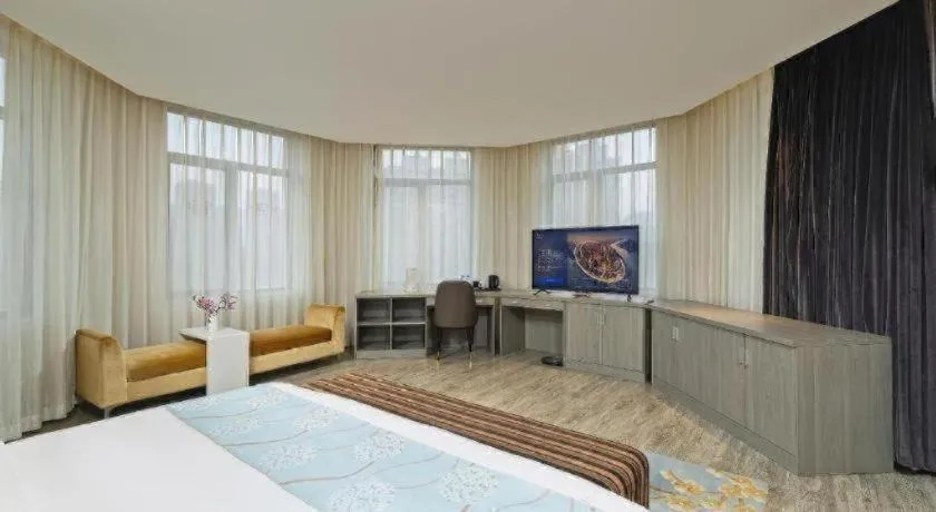 Bed in Jinjiang Metropolo Hotel Shenyang Country Garden Datong Lake Subway Station Branch