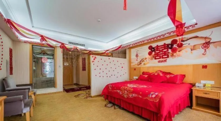 Bed in Vienna Hotel Chengdu Xinfan Furniture City