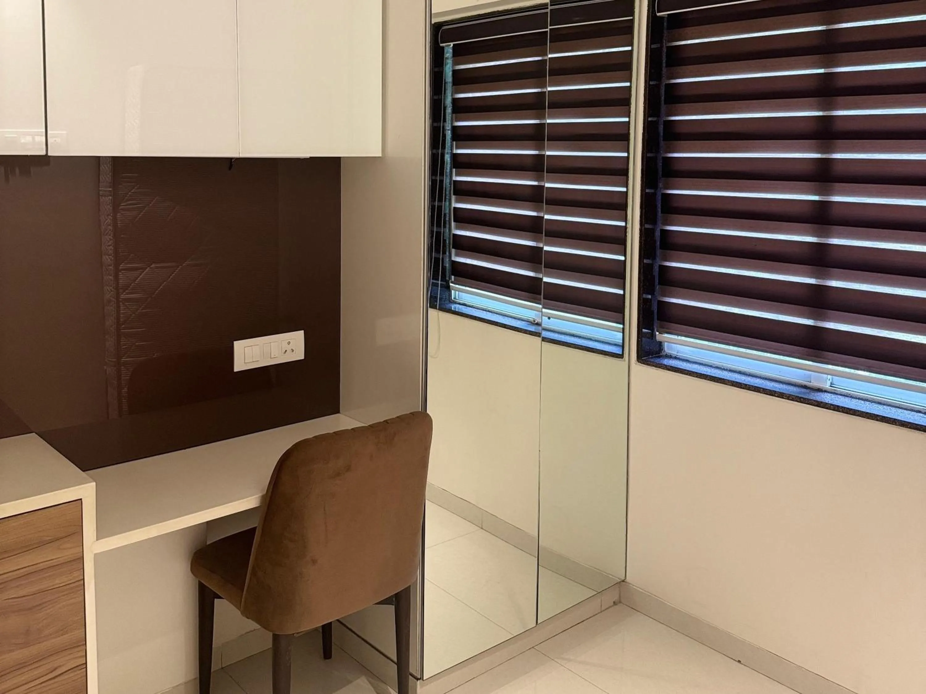 Area and facilities in Hotel Pacific Residency