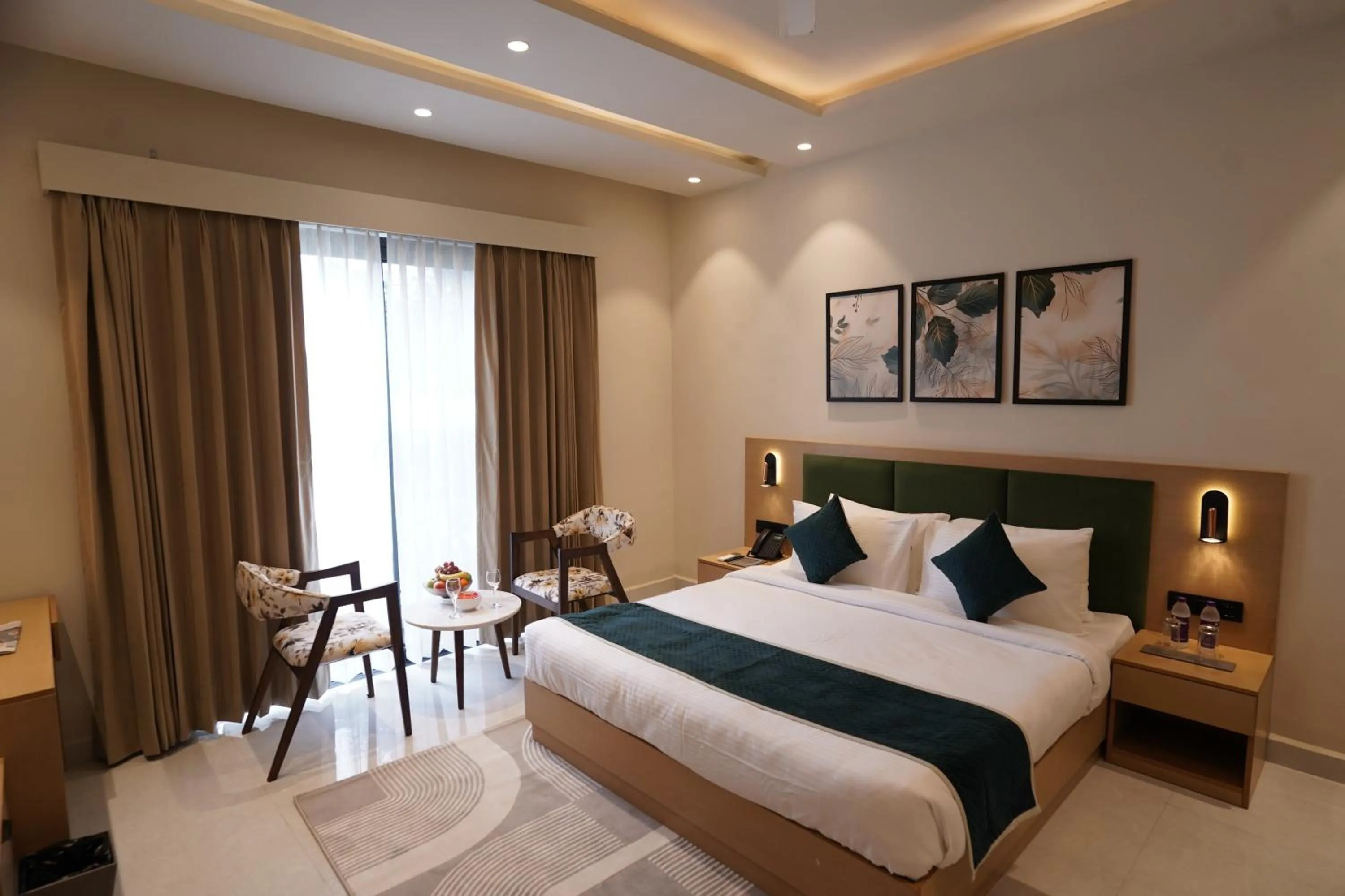 Bedroom, Bed in Mamaya Resort & Spa By Four Leaf Hotels, Garh Mukteshwar