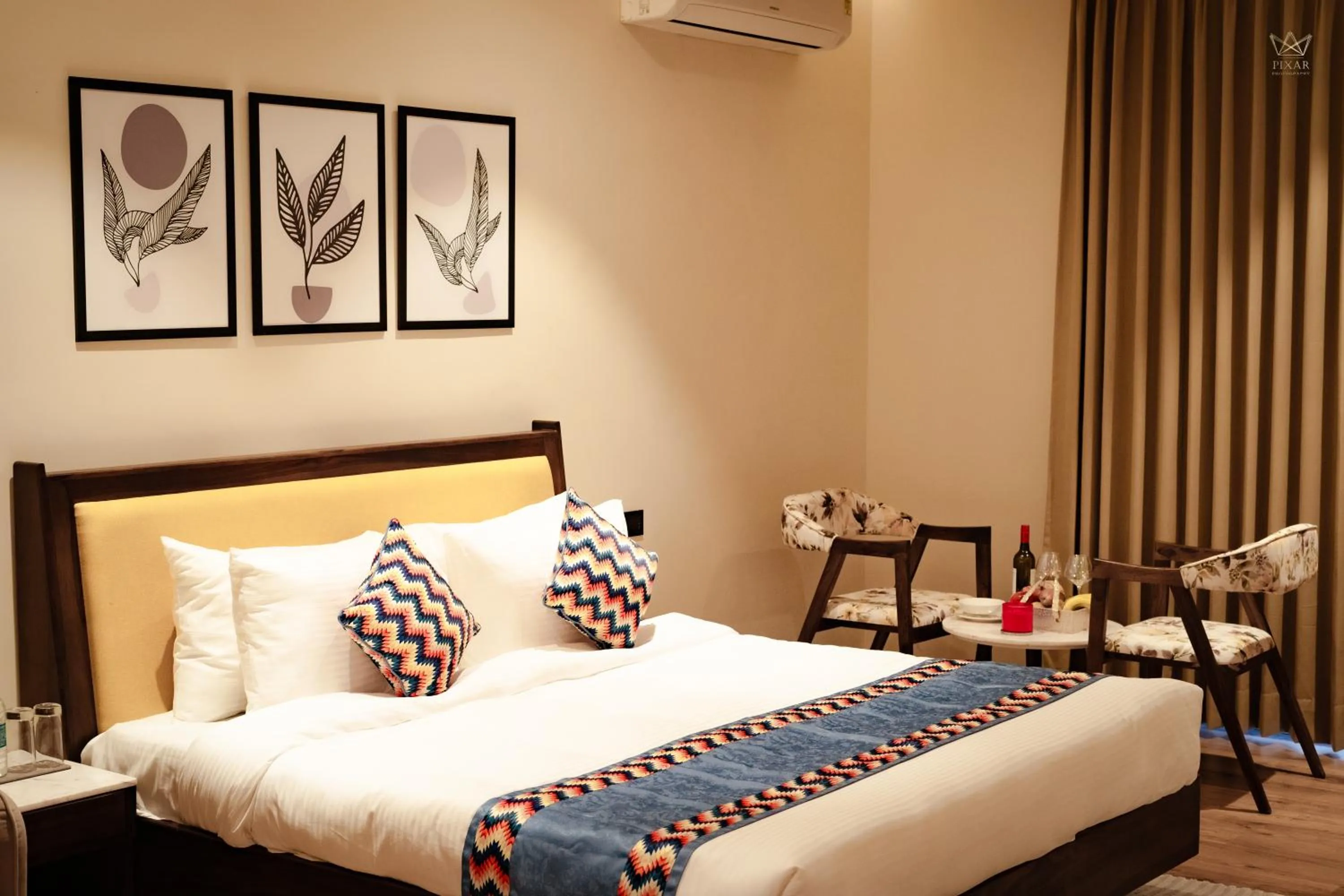 Bedroom, Bed in Mamaya Resort & Spa By Four Leaf Hotels, Garh Mukteshwar