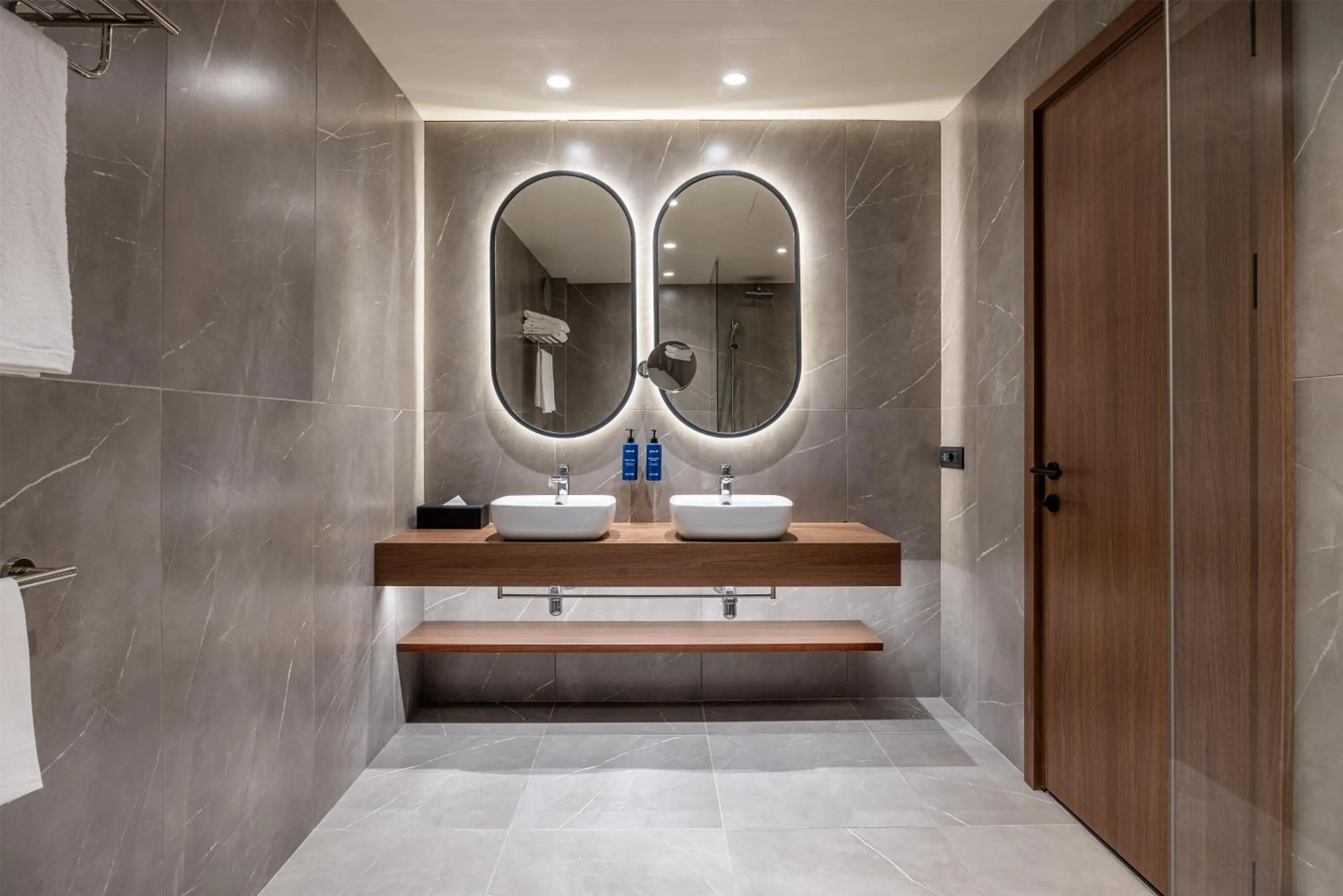 Bathroom in Radisson Blu Hotel, Florence