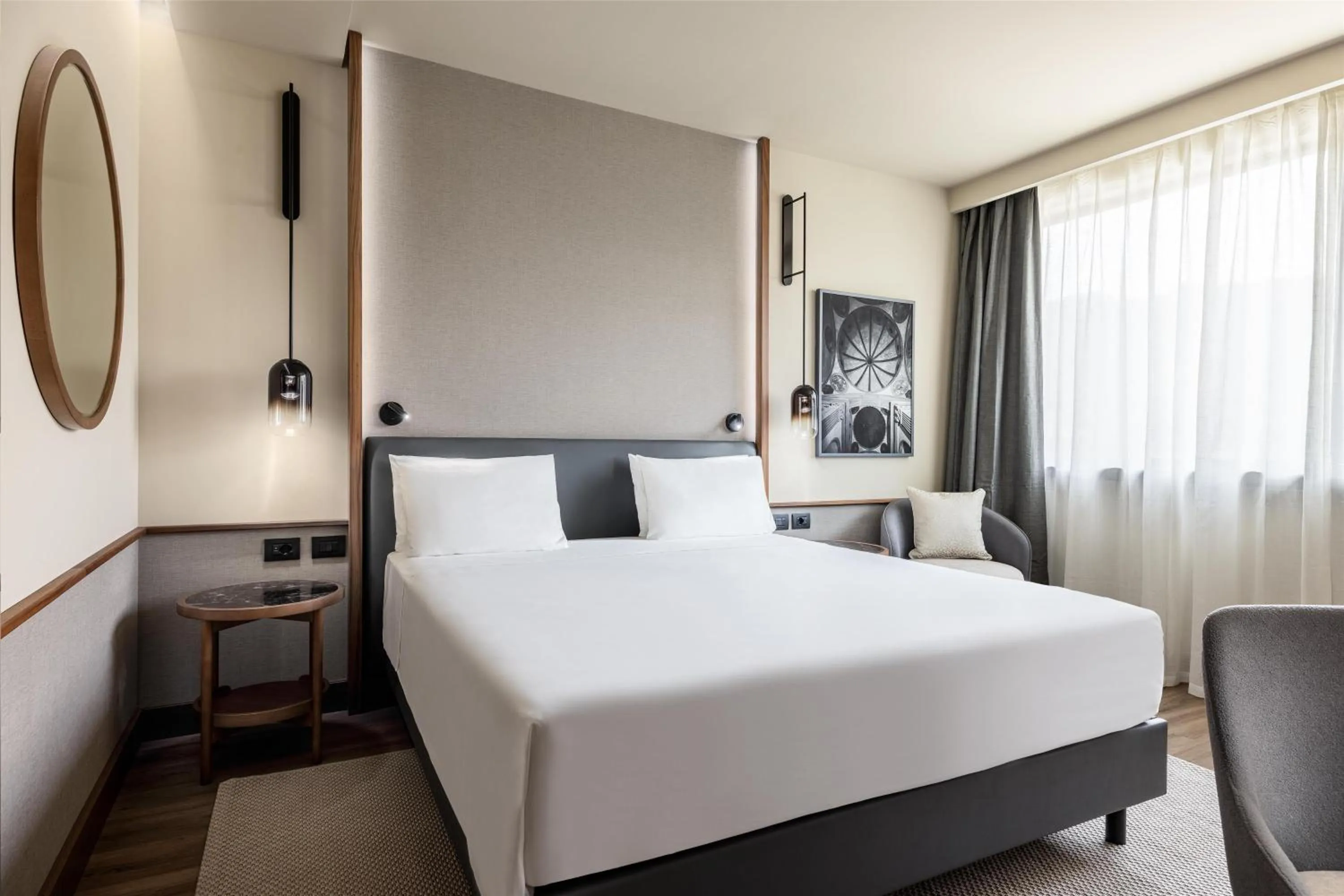 Bedroom, Bed in Radisson Blu Hotel, Florence