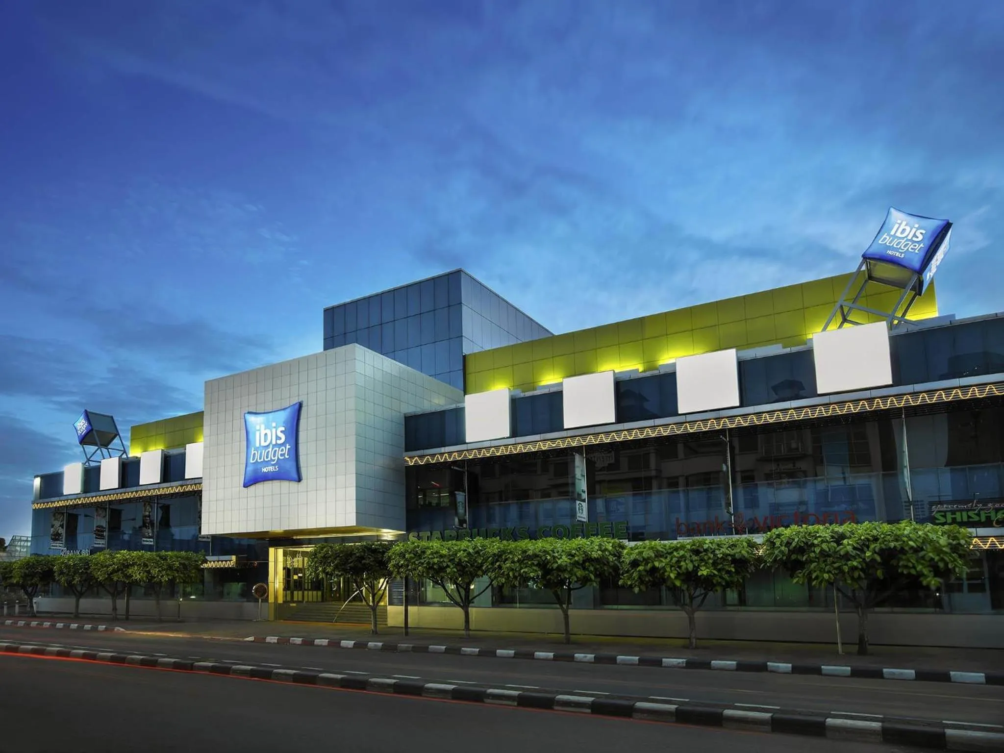 Property building in Ibis Budget Jakarta Menteng