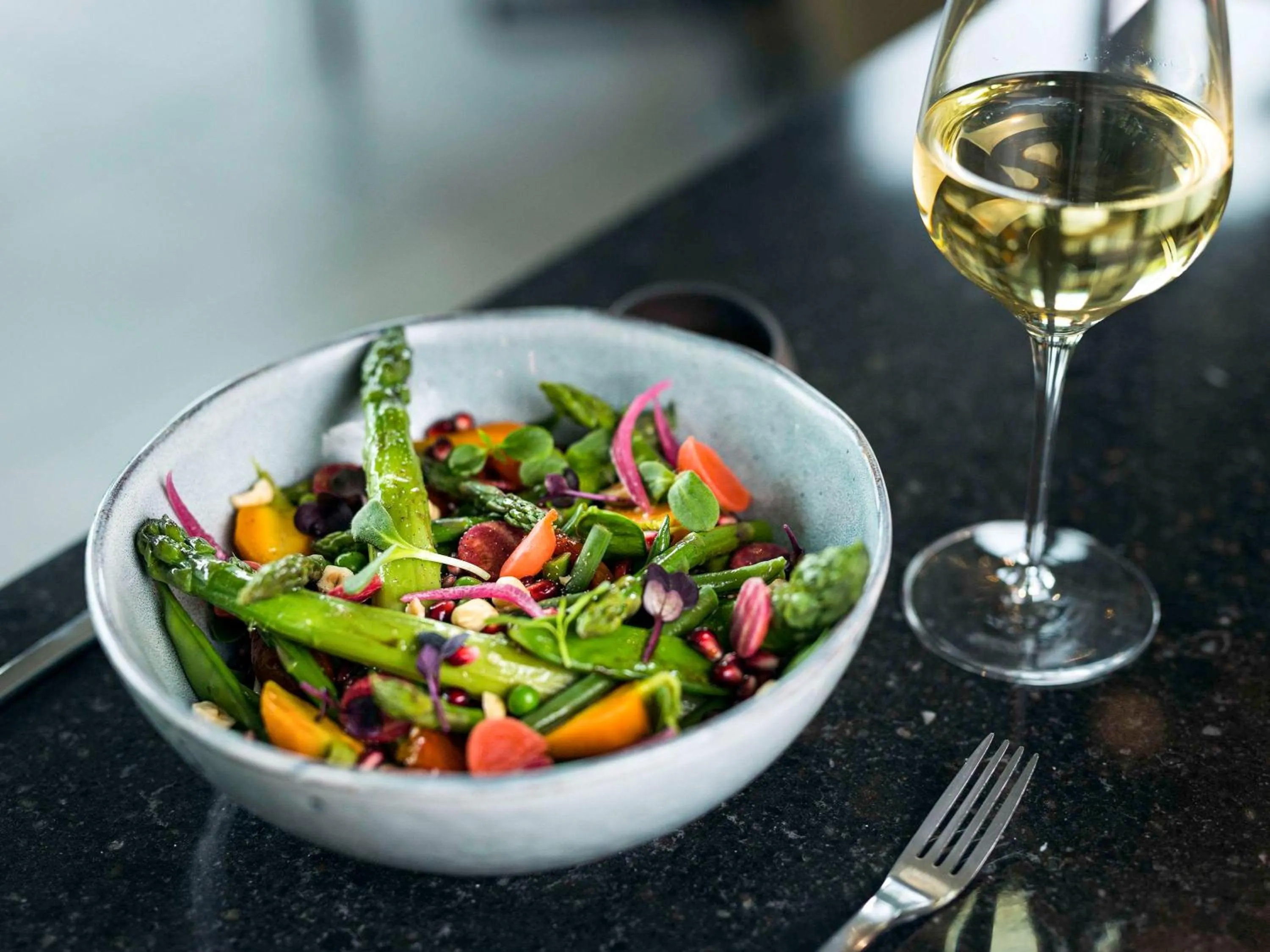 Restaurant/places to eat in Pullman Paris Roissy Cdg Airport