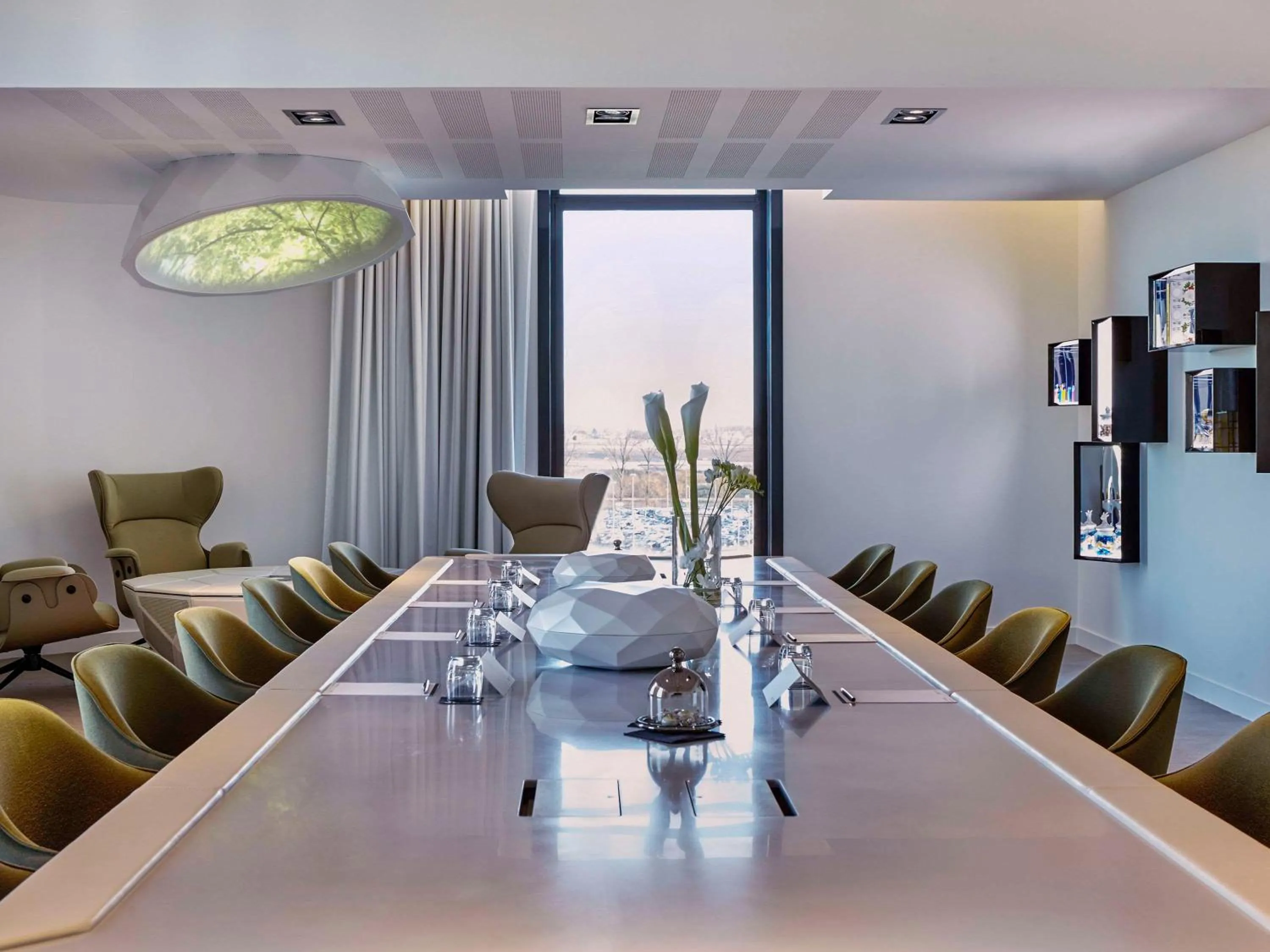 Meeting/conference room in Pullman Paris Roissy Cdg Airport