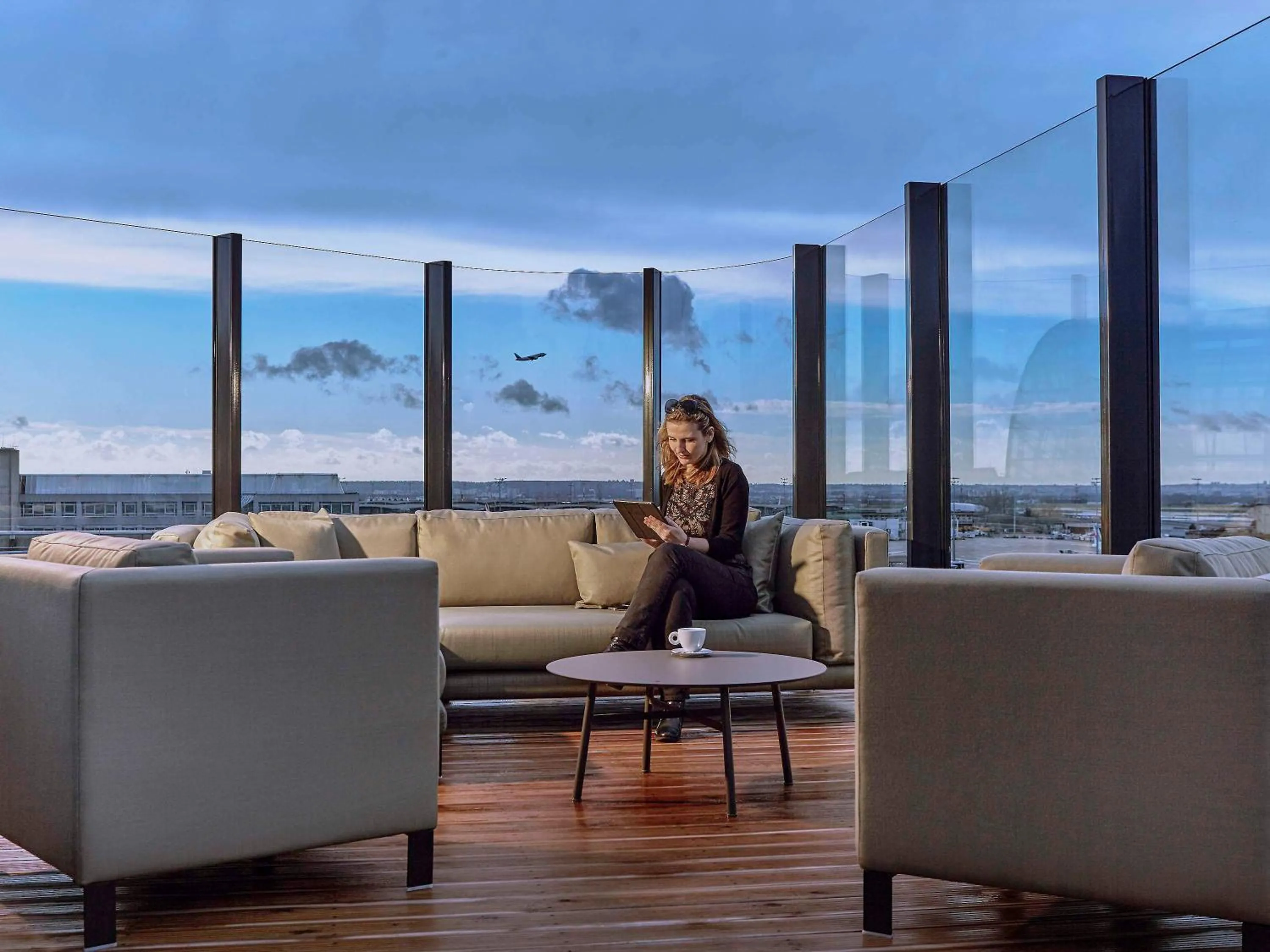 Bedroom in Pullman Paris Roissy Cdg Airport