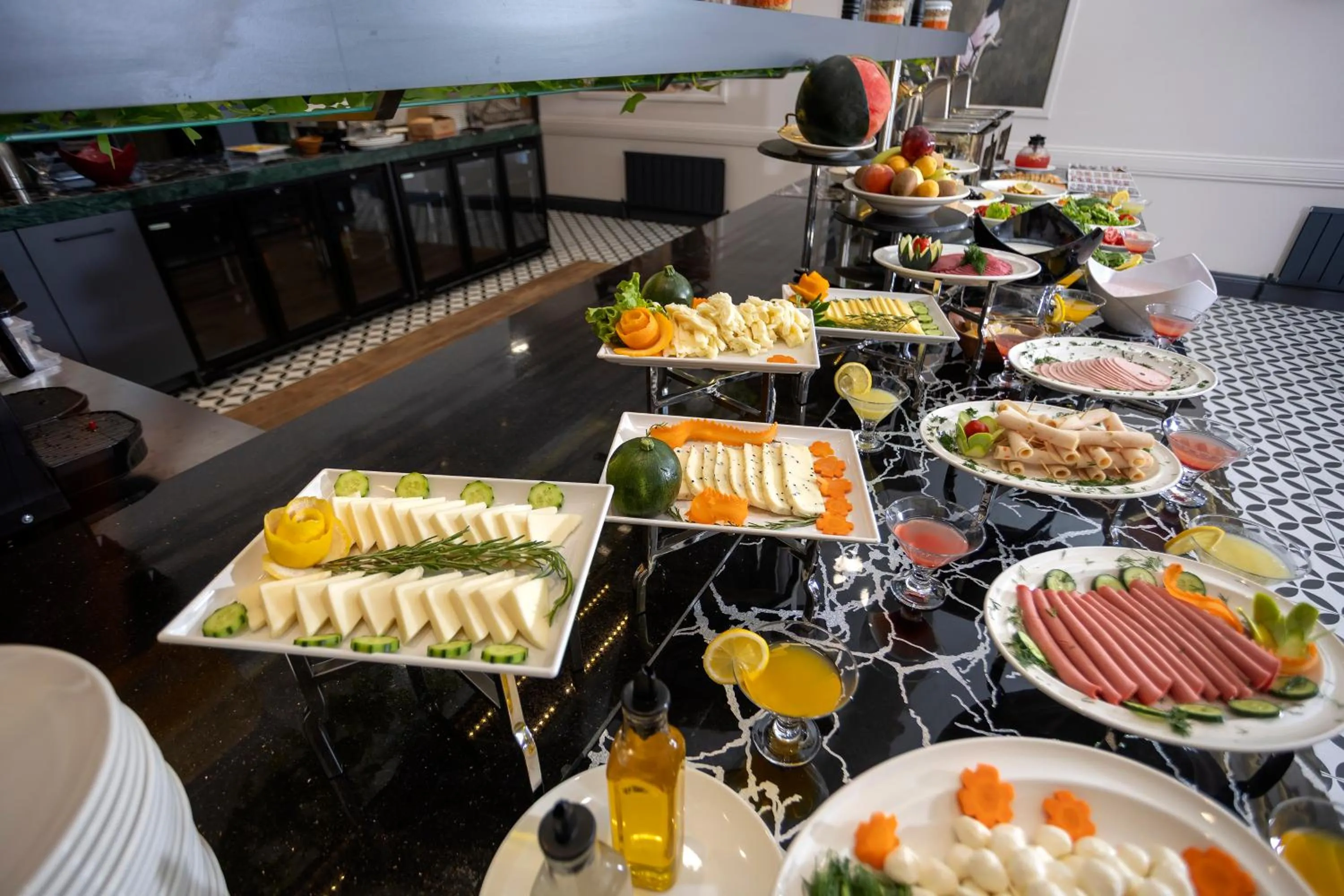 Breakfast in Bulton Hotel Airport