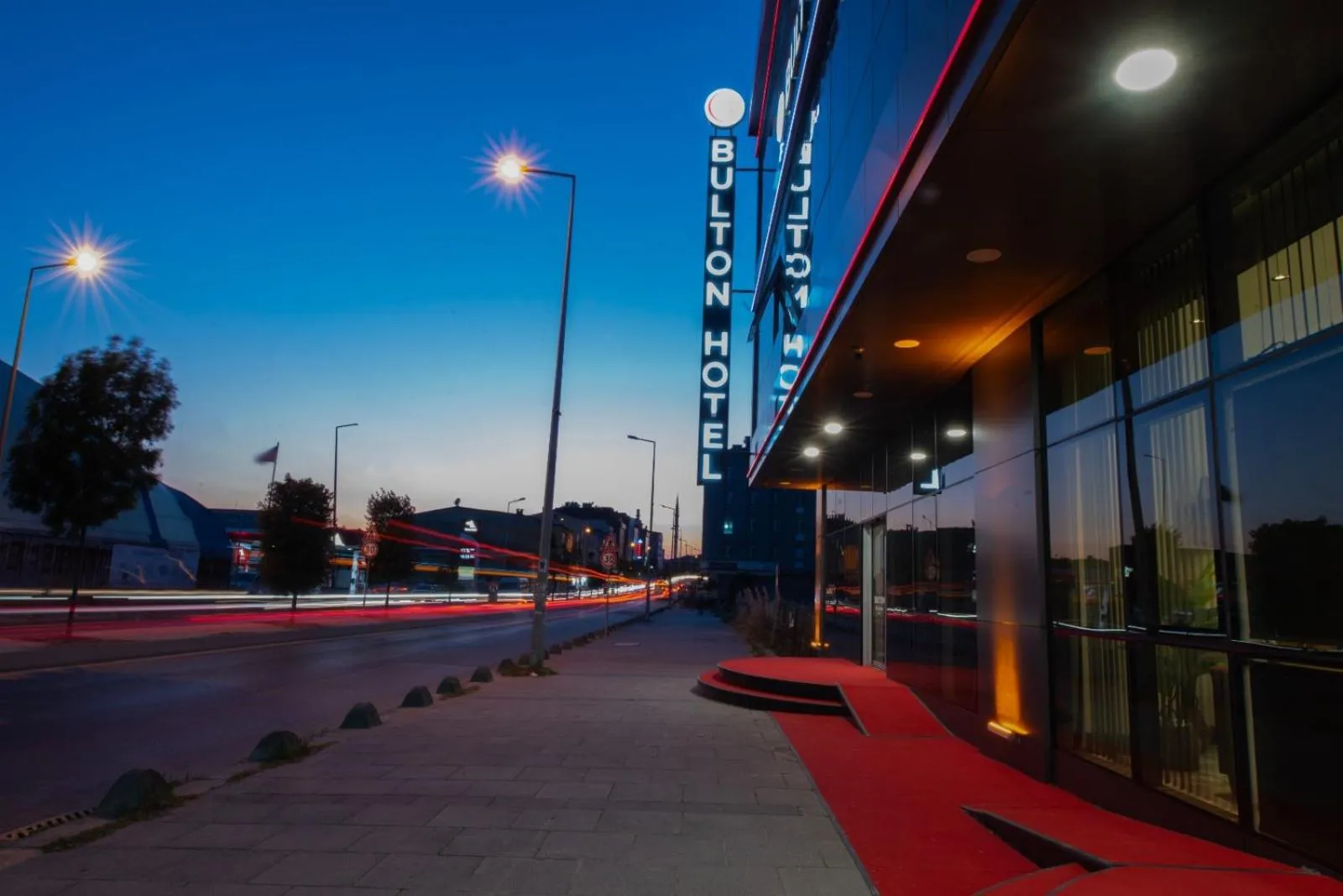 Night in Bulton Hotel Airport & Spa Wellness