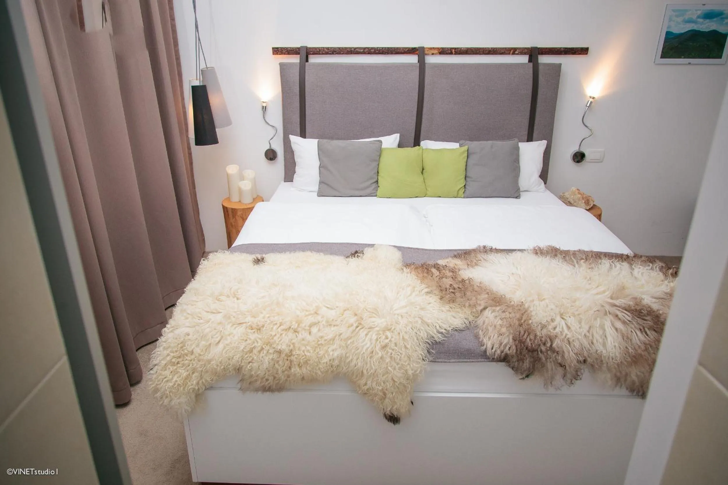 Bed in HOTEL Pyramid Lodge