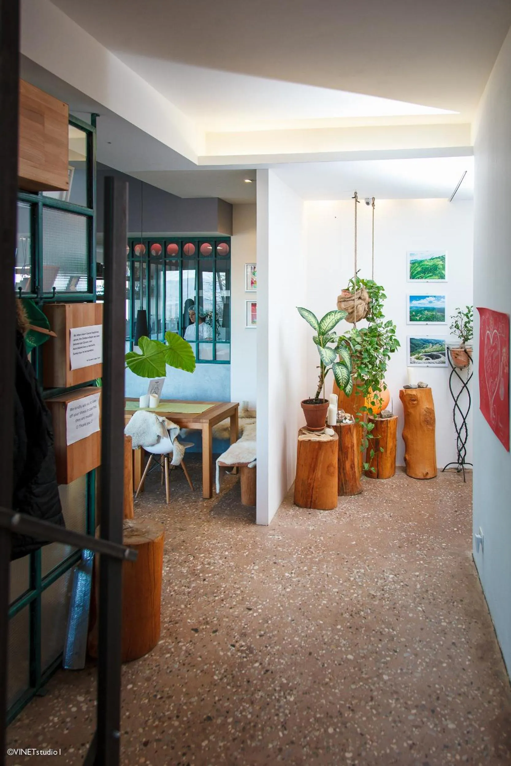 Restaurant/places to eat in HOTEL Pyramid Lodge