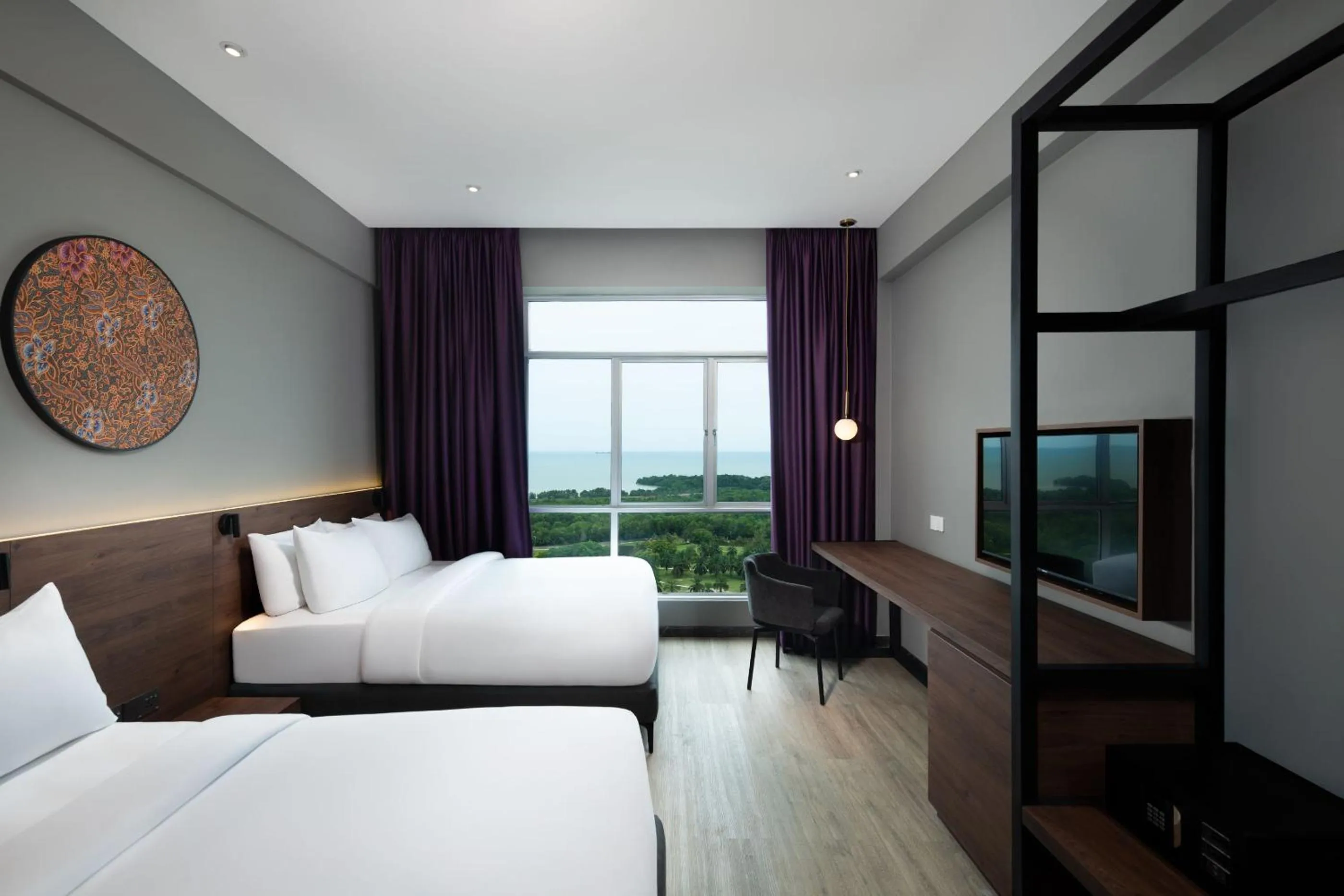 Bed in Quest Hotel Midport Port Dickson