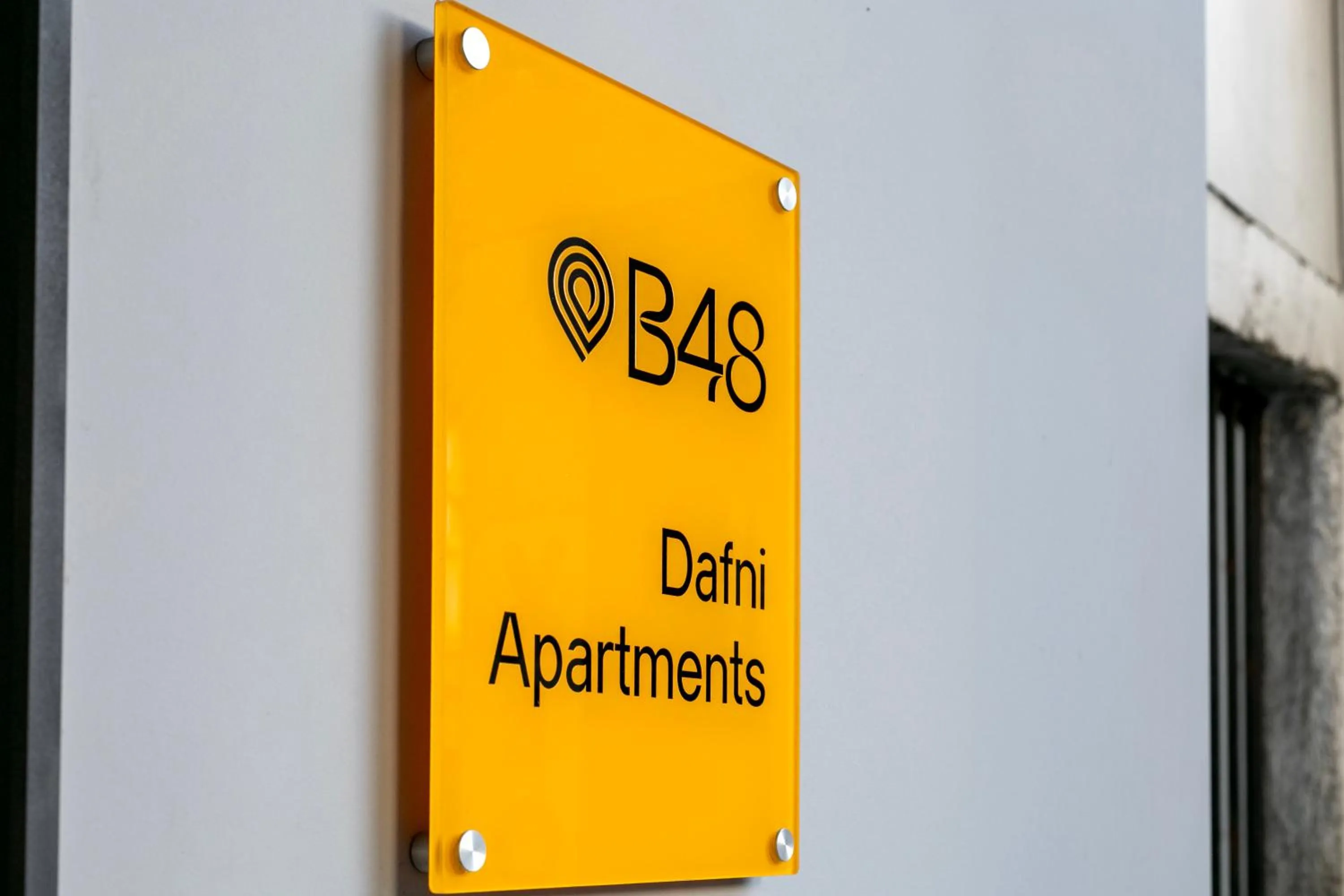 Facade/entrance in B48 Athens Dafni