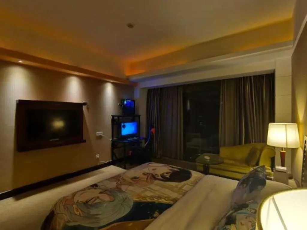 Bed in CP Peninsula Hotel