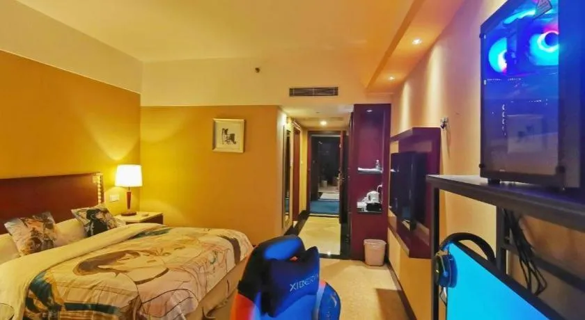 Bed in CP Peninsula Hotel