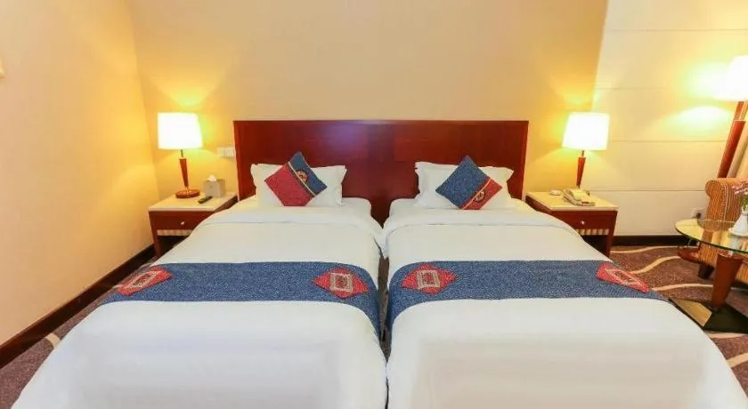 Bed in CP Peninsula Hotel