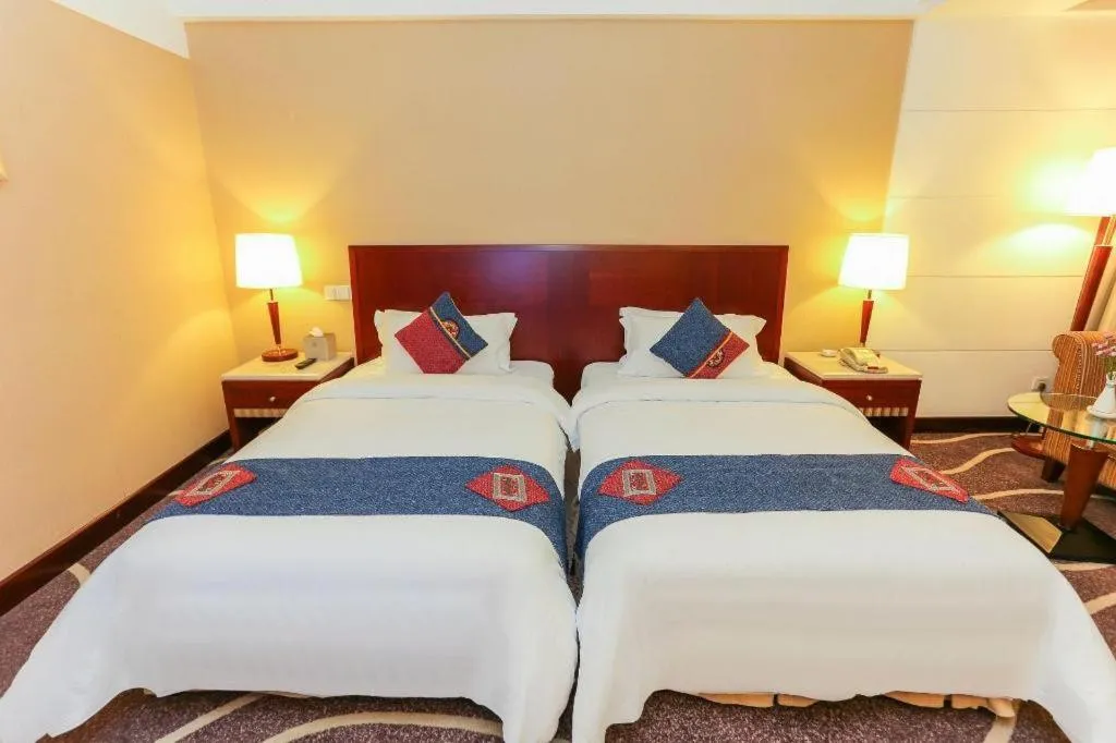 Bed in CP Peninsula Hotel