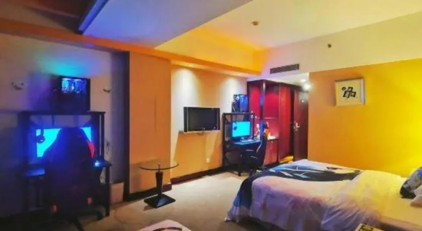 Bed in CP Peninsula Hotel