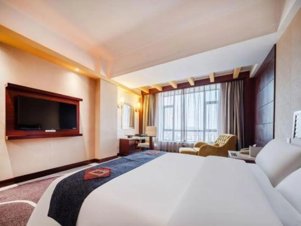 Bed in CP Peninsula Hotel