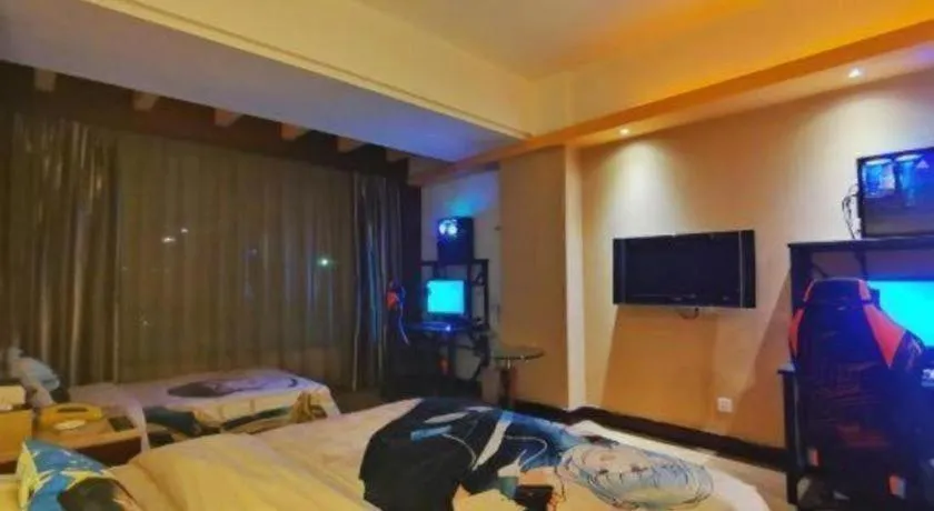 Bed in CP Peninsula Hotel