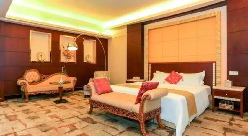 Bed in CP Peninsula Hotel