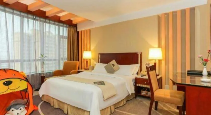 Bed in CP Peninsula Hotel