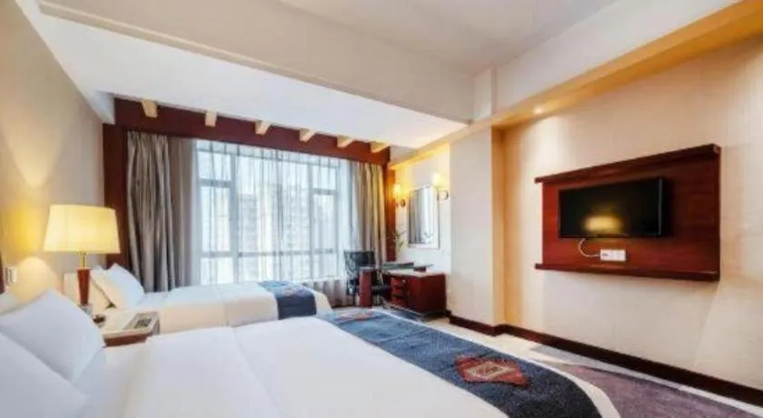 Bed in CP Peninsula Hotel