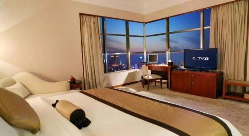 Bed in Yihao International Hotel