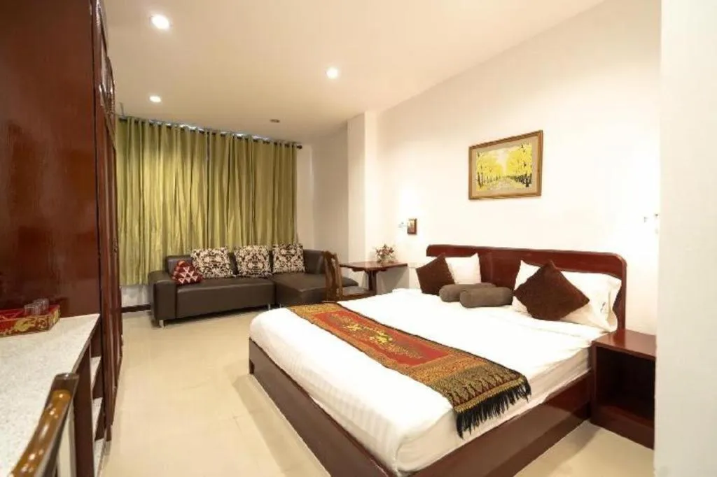 Bed in Phanthipha Residence