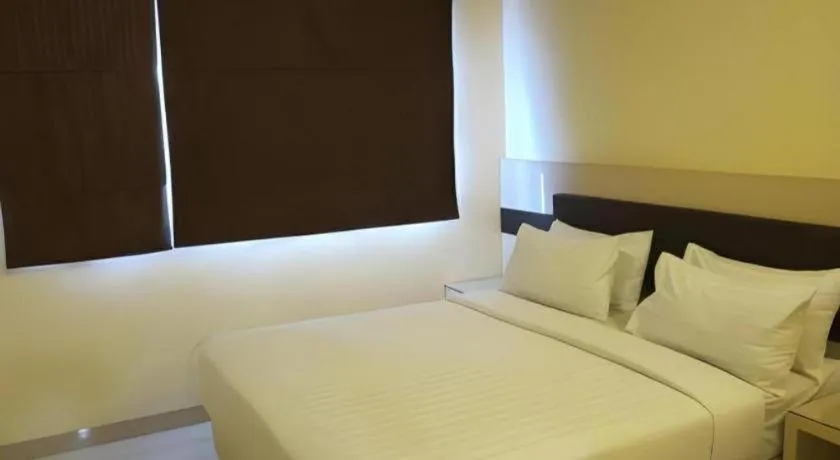 Bed in Sumi Hotel Mangga Besar