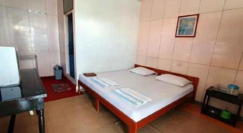 Bed in Hotel Sinar Khatulistiwa