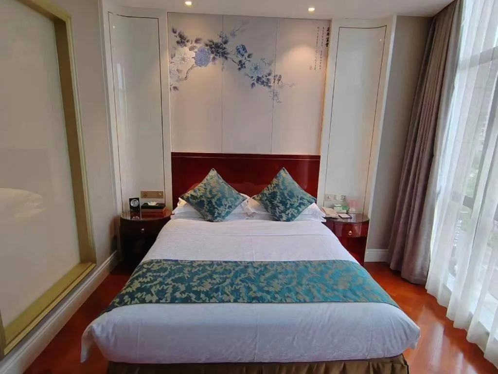 Bed in GreenTree Eastern Yancheng Binhai County Aobaolia Beichen Hotel