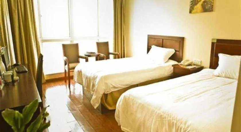 Bed in GreenTree Inn Yancheng Xiangshui Bus Station Express Hotel