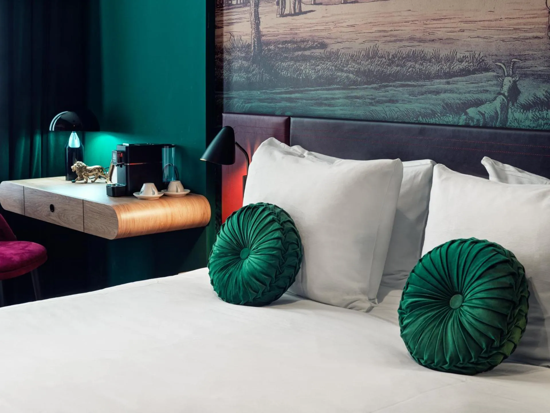 Bedroom, Bed in The Ald Hotel