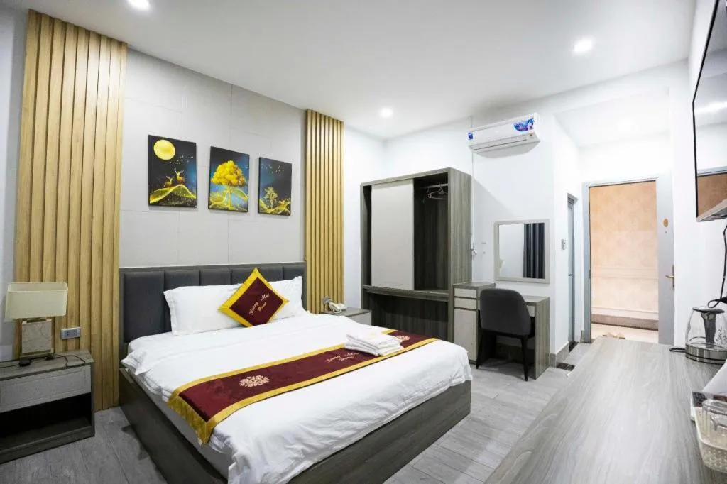 Bed in Hoang Mai Hotel