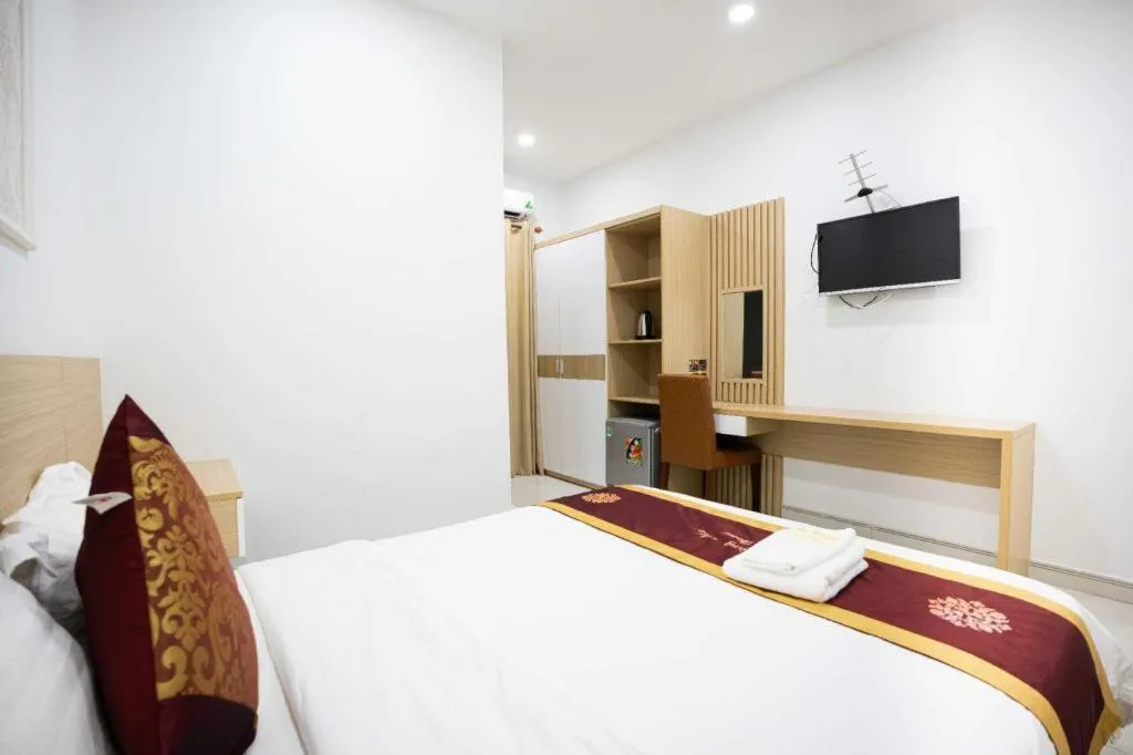 Bed in Hoang Mai Hotel