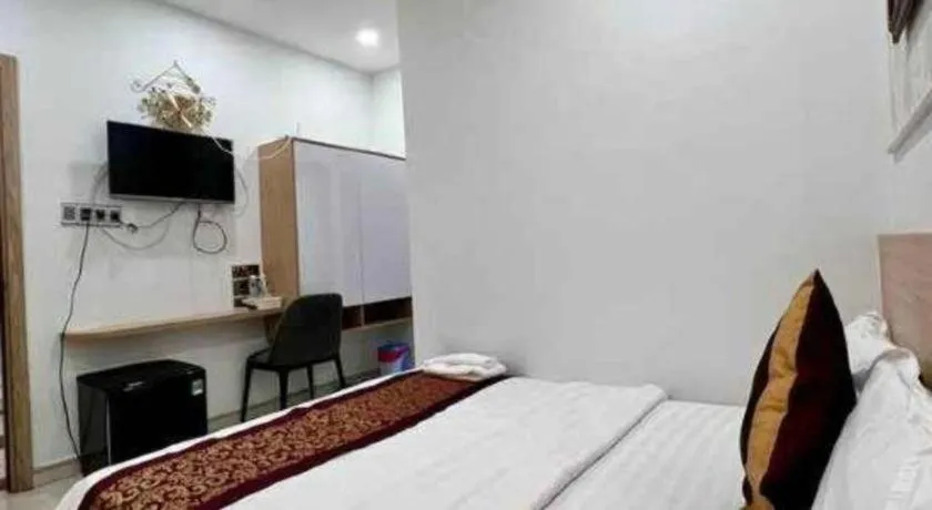 Bed in Hoang Mai Hotel