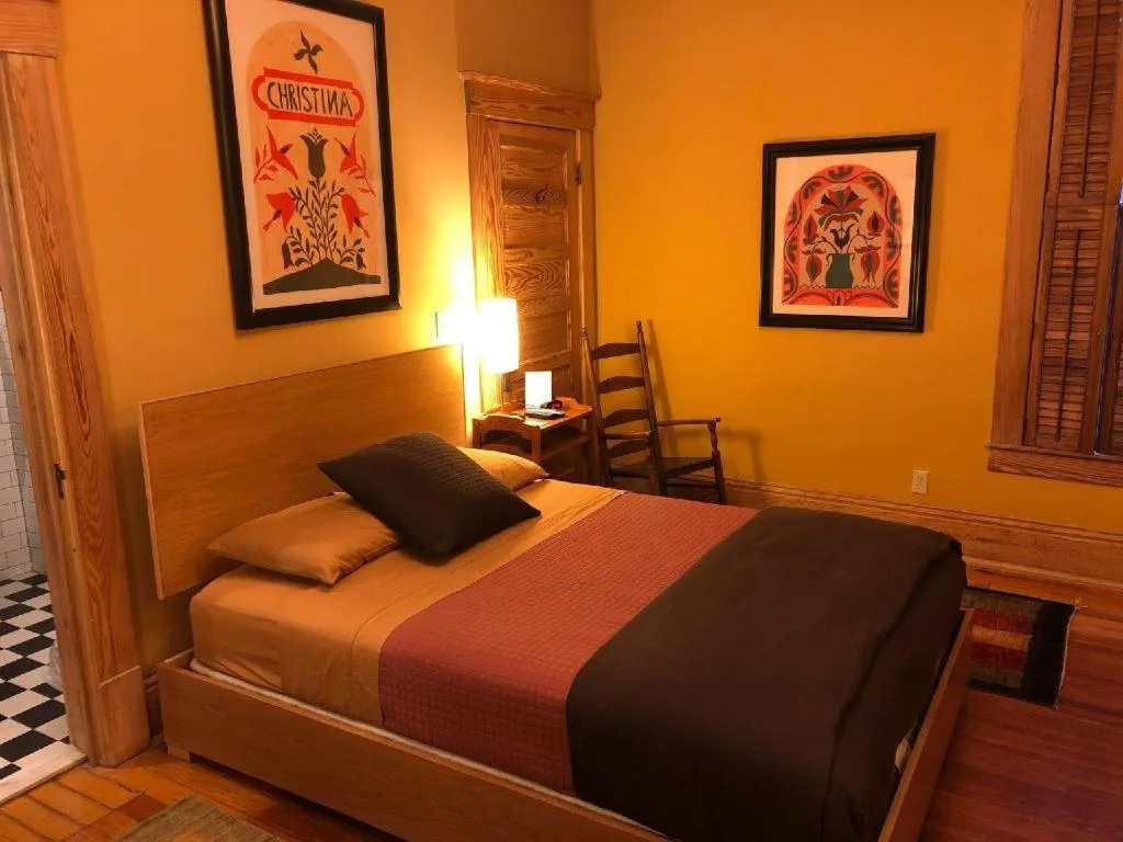 Bed in Hotel Frederick