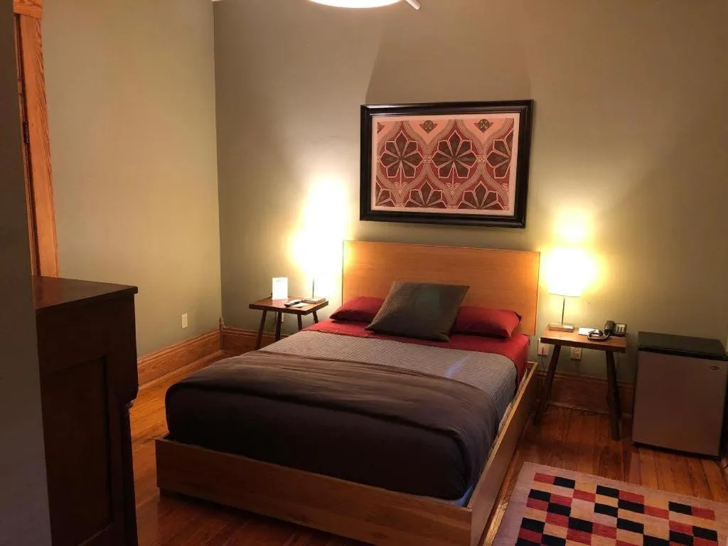 Bed in Hotel Frederick