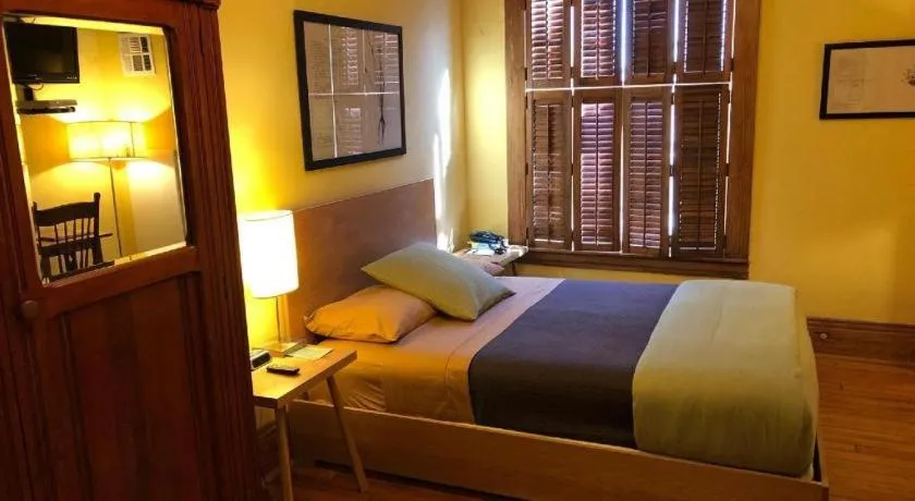 Bed in Hotel Frederick