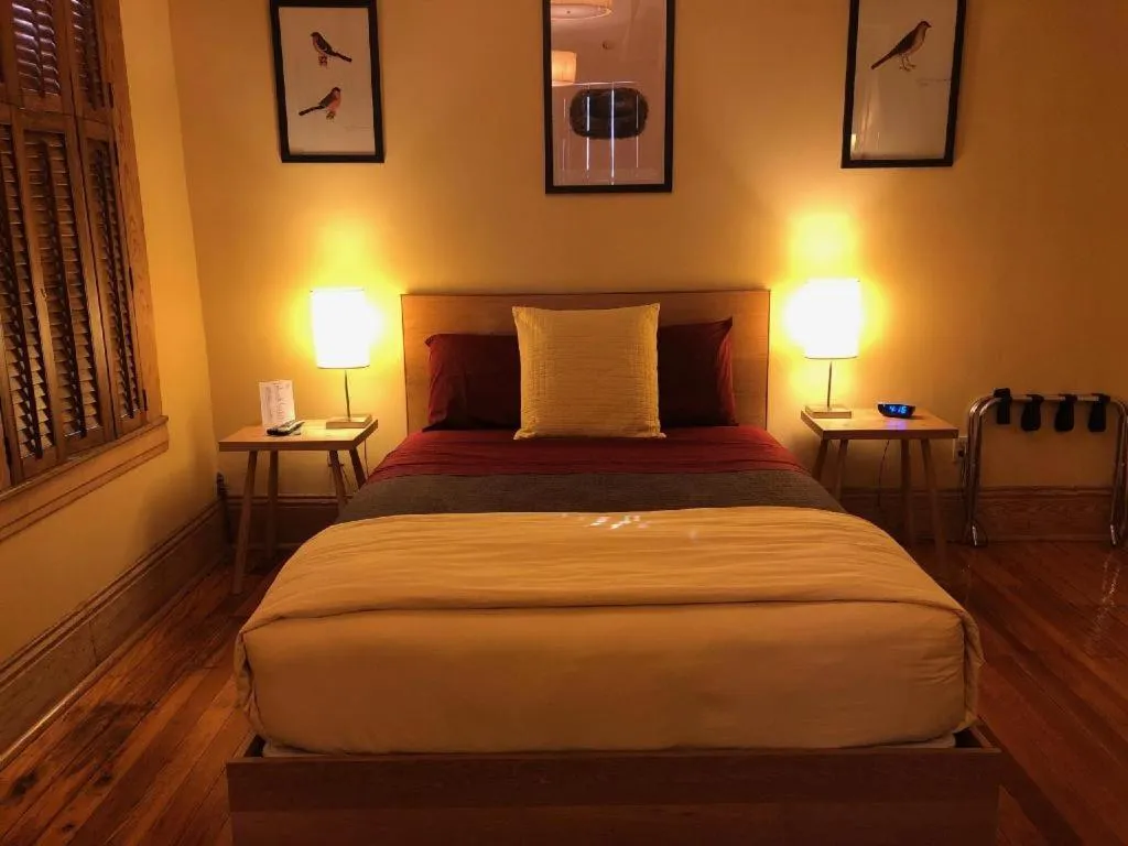 Bed in Hotel Frederick