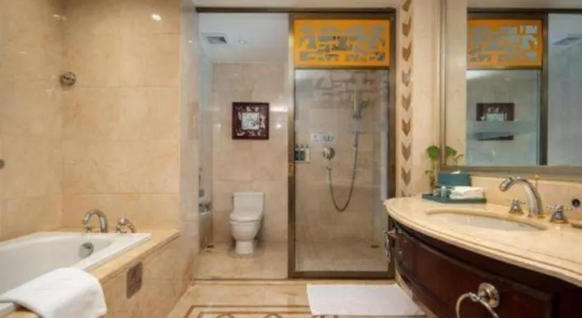 Chutian Guangdong International Hotel