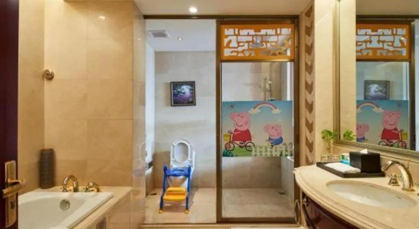 Chutian Guangdong International Hotel