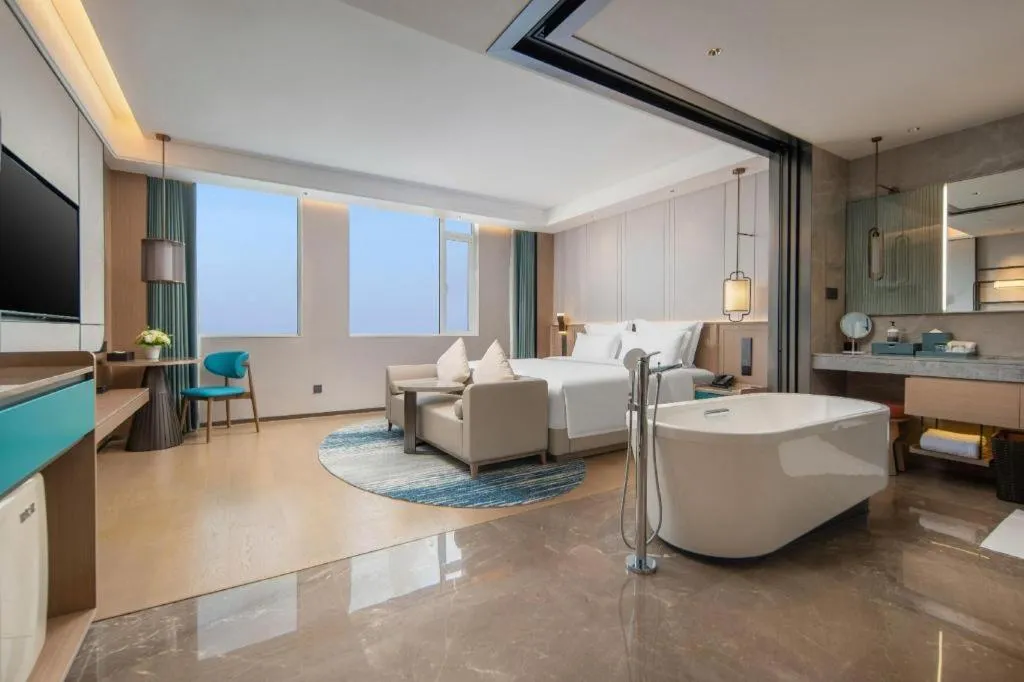 Chutian Guangdong International Hotel