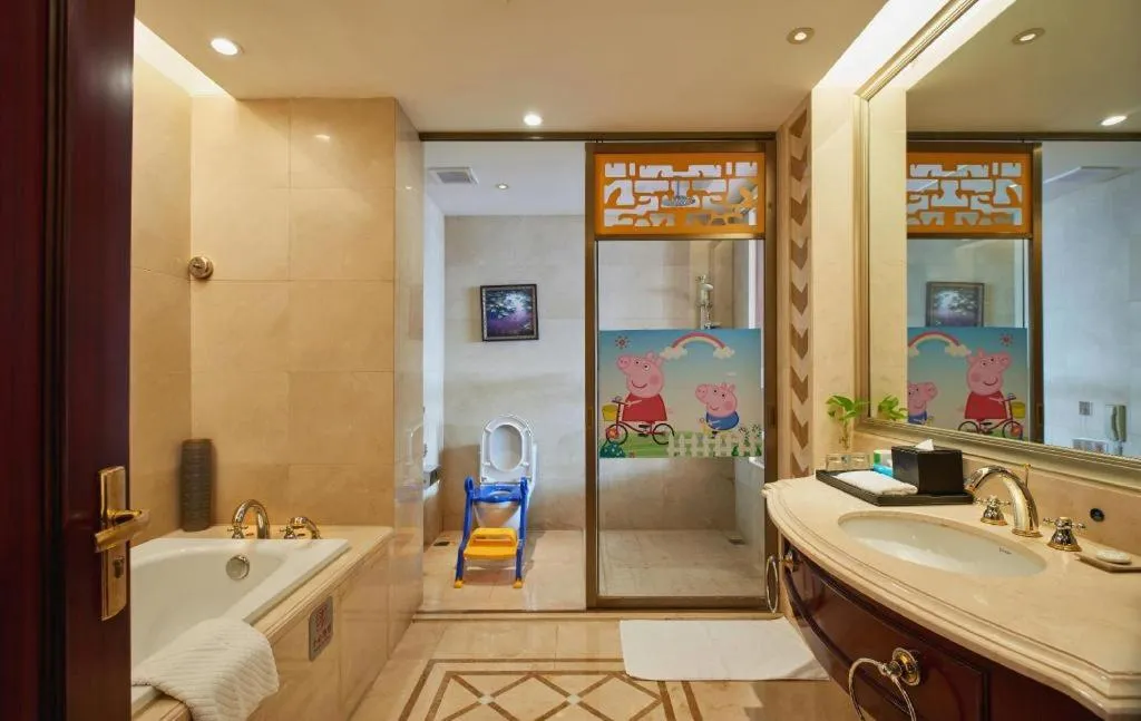 Chutian Guangdong International Hotel